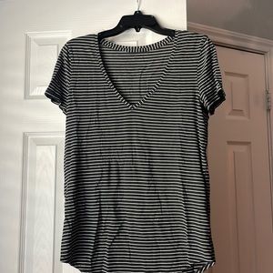 Lulu lemon v neck top